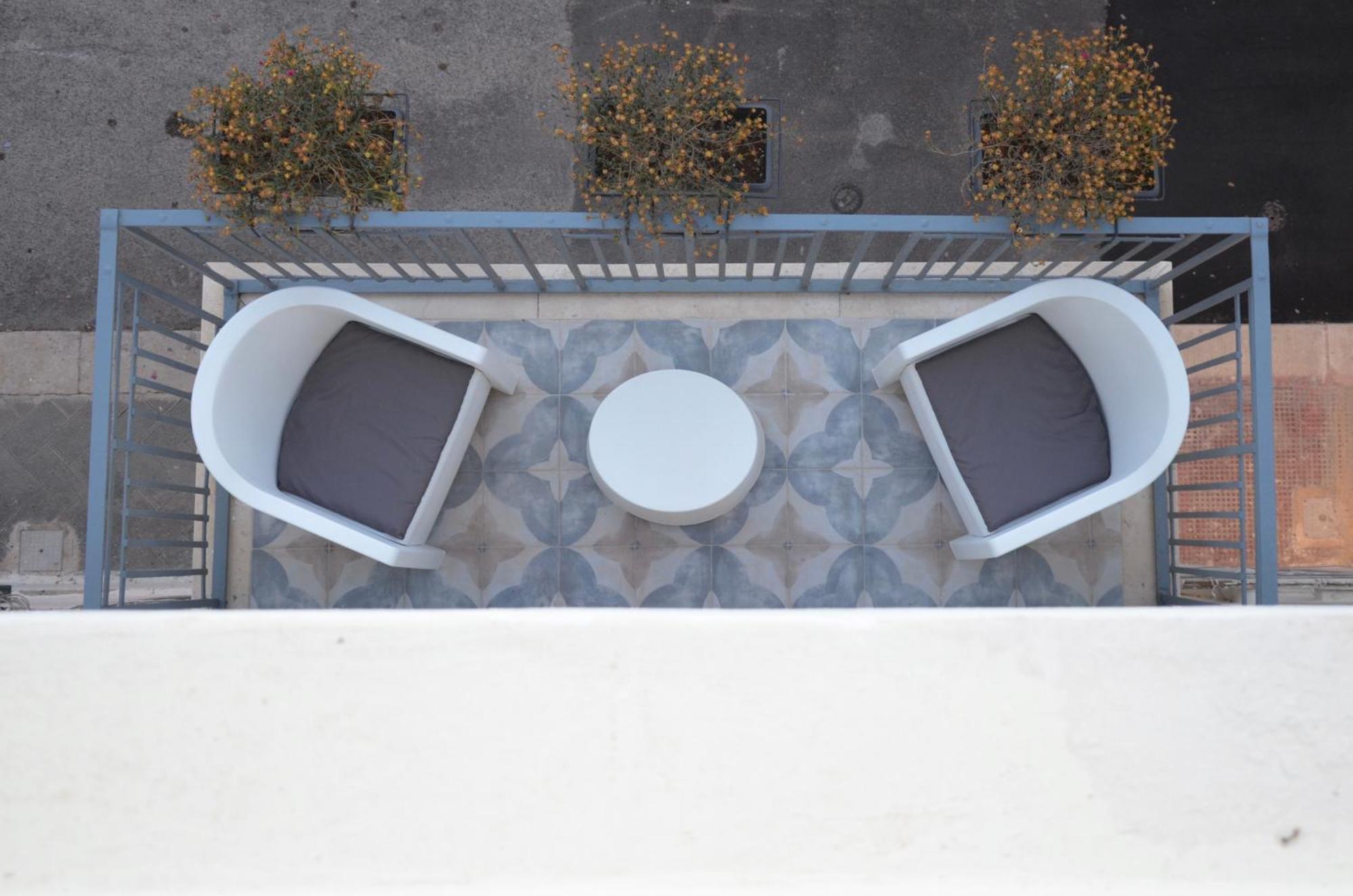 18Zero2 Luxury Rooms Bari Eksteriør bilde