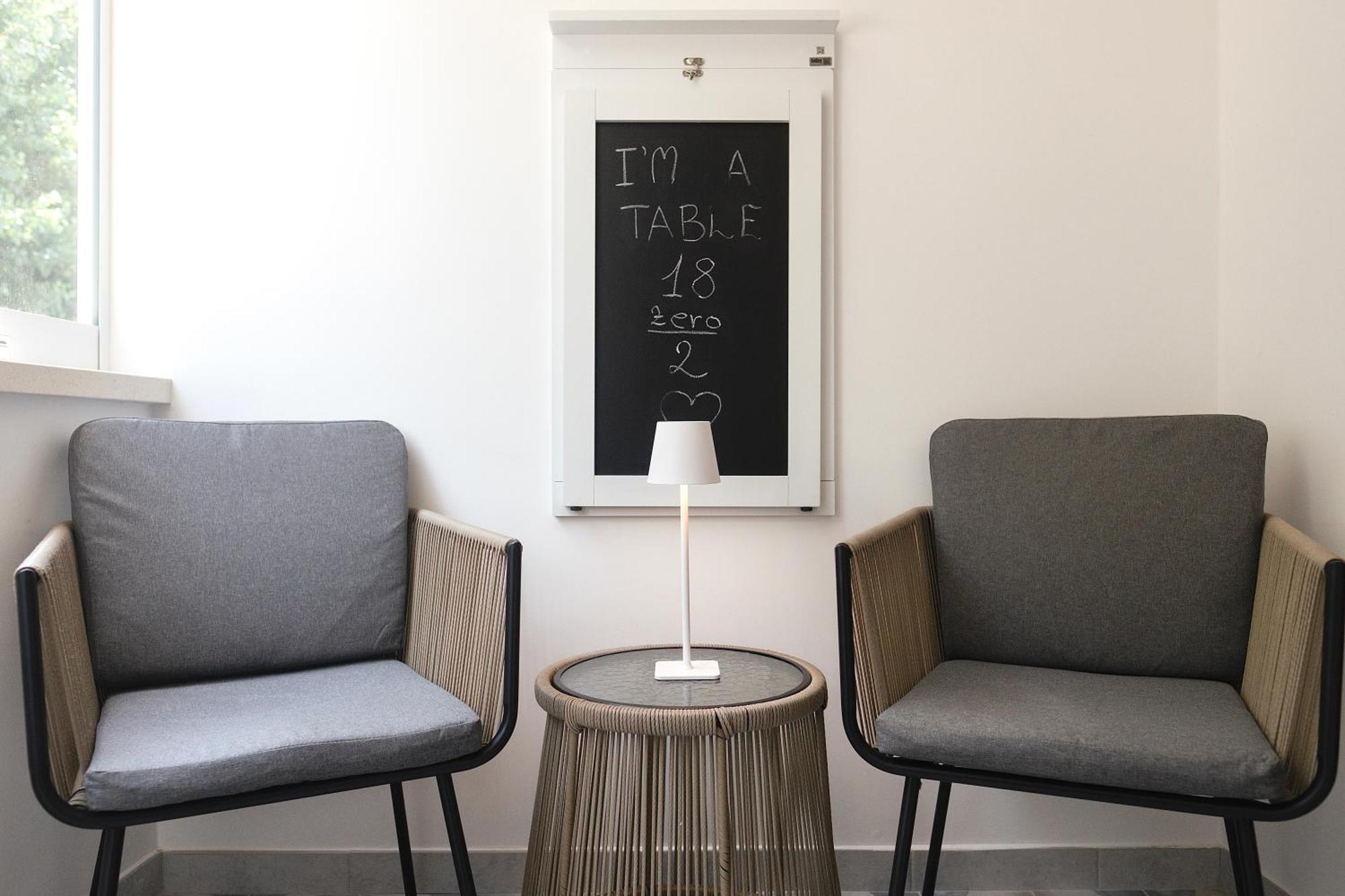 18Zero2 Luxury Rooms Bari Eksteriør bilde