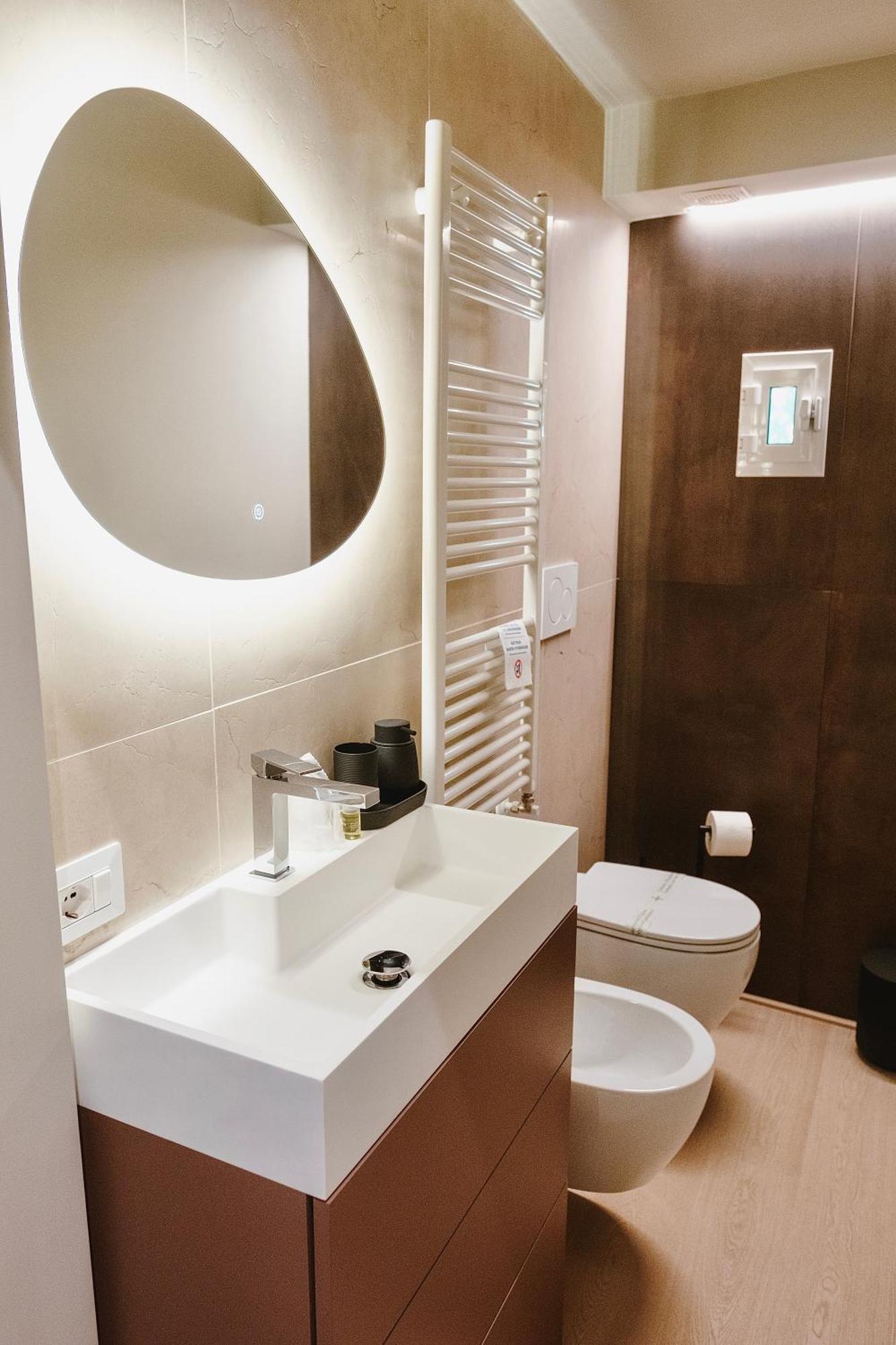 18Zero2 Luxury Rooms Bari Eksteriør bilde